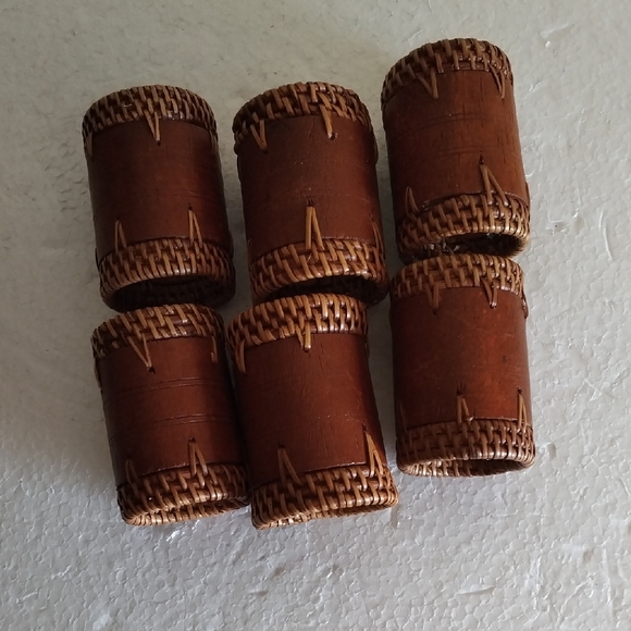 Napkin Rings - Picture 1 of 2